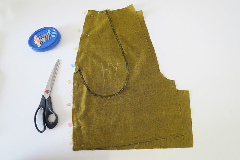 Pin the side seam