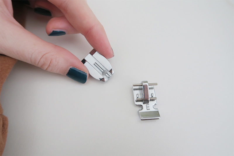 Invisible zip vs regular foot