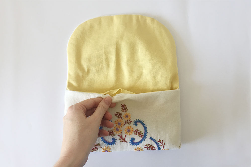 Close the turning gap with slip stitch