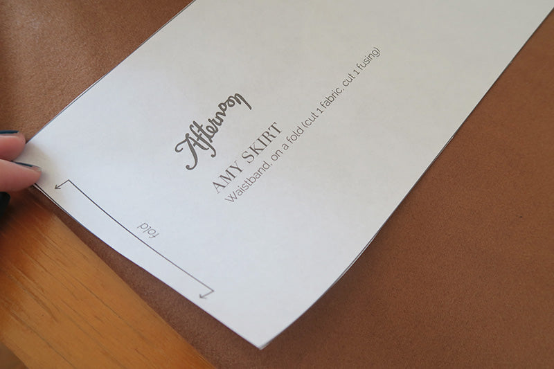 Cut the waistband on a fold