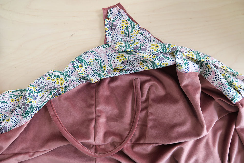 Straps from the inside