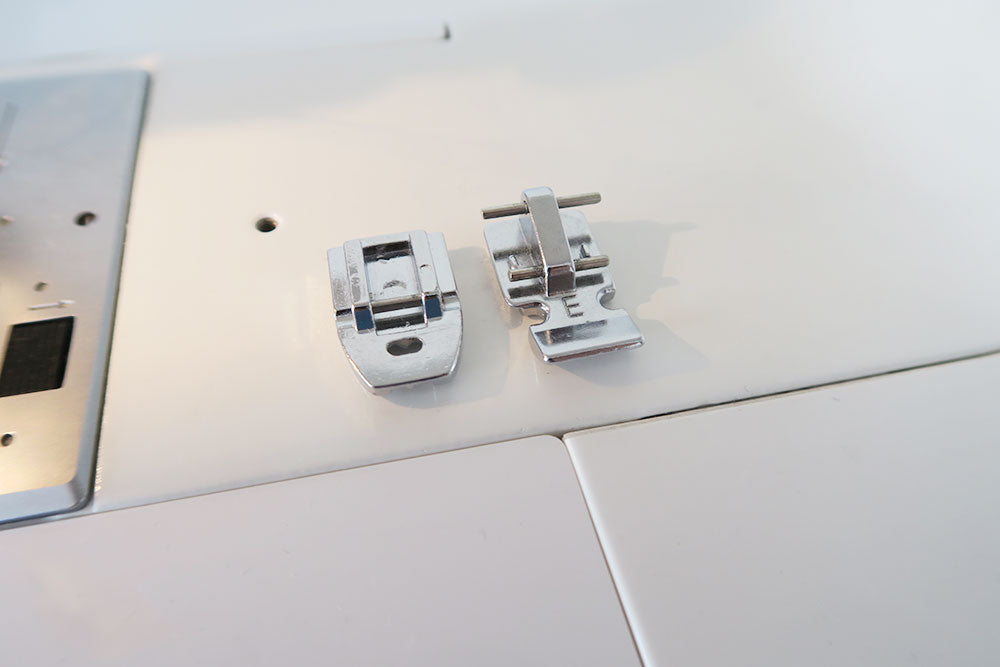 Invisible and regular zip feet